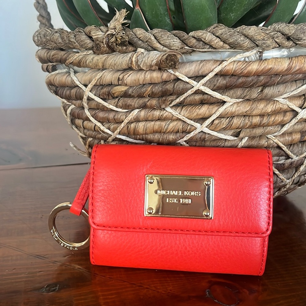 Michael Kors jet set wallet
